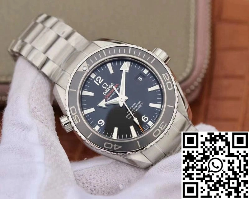 Omega Seamaster 232.30.42.21.01.001 Planet Ocean 600M VS Factory Black Dial