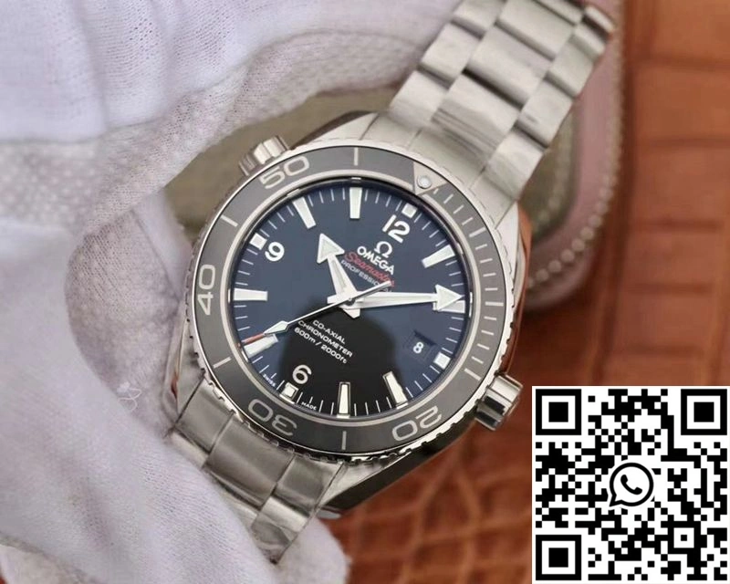 Omega Seamaster 232.30.42.21.01.001 Planet Ocean 600M VS Factory Black Dial