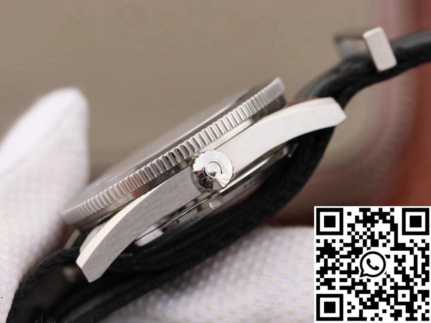Omega Seamaster 300 Spectre 007 Limited Edition 233.32.41.21.01.001 VS Factory Black Dial