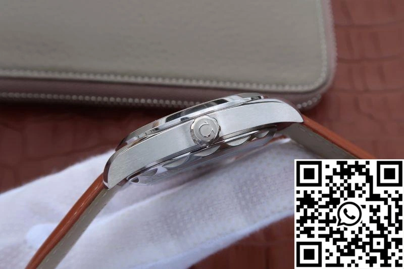 Omega Seamaster Aqua Terra 220.12.41.21.02.001 White Dial