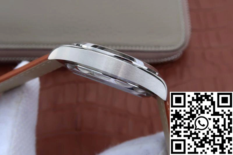 Omega Seamaster Aqua Terra 220.12.41.21.02.001 White Dial