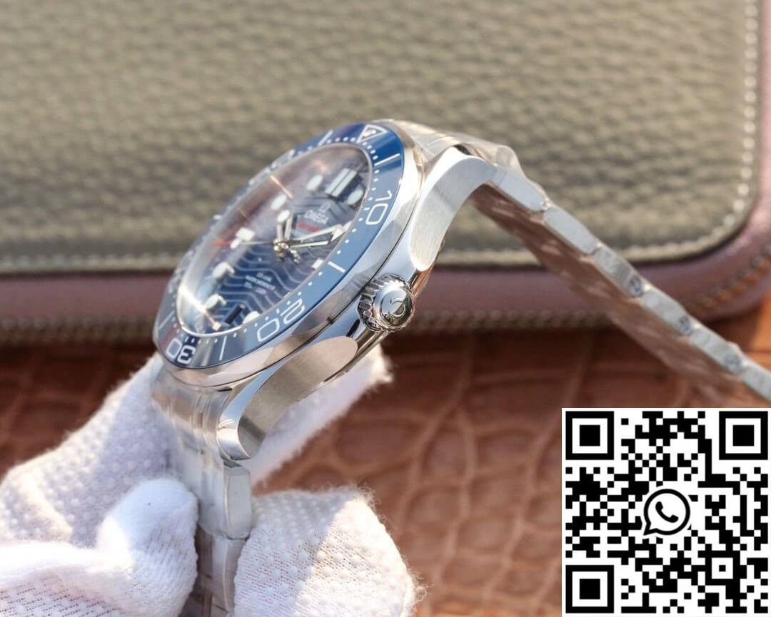 Omega Seamaster Diver 300M 210.30.42.20.03.001 VS Factory Blue Bezel