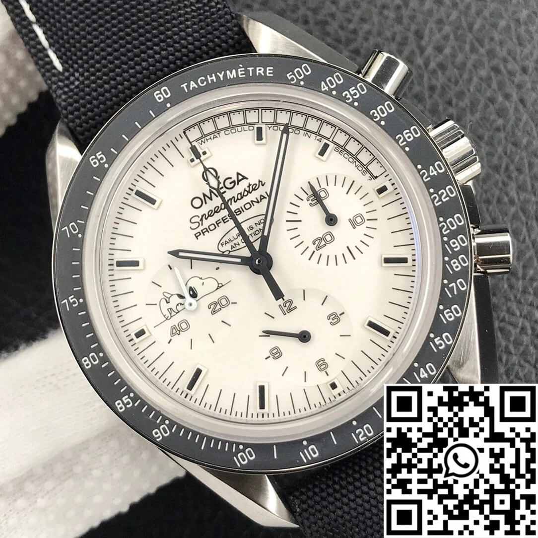 Omega Speedmaster Snoopy Award 311.32.42.30.04.003 OM Factory V2 White Dial