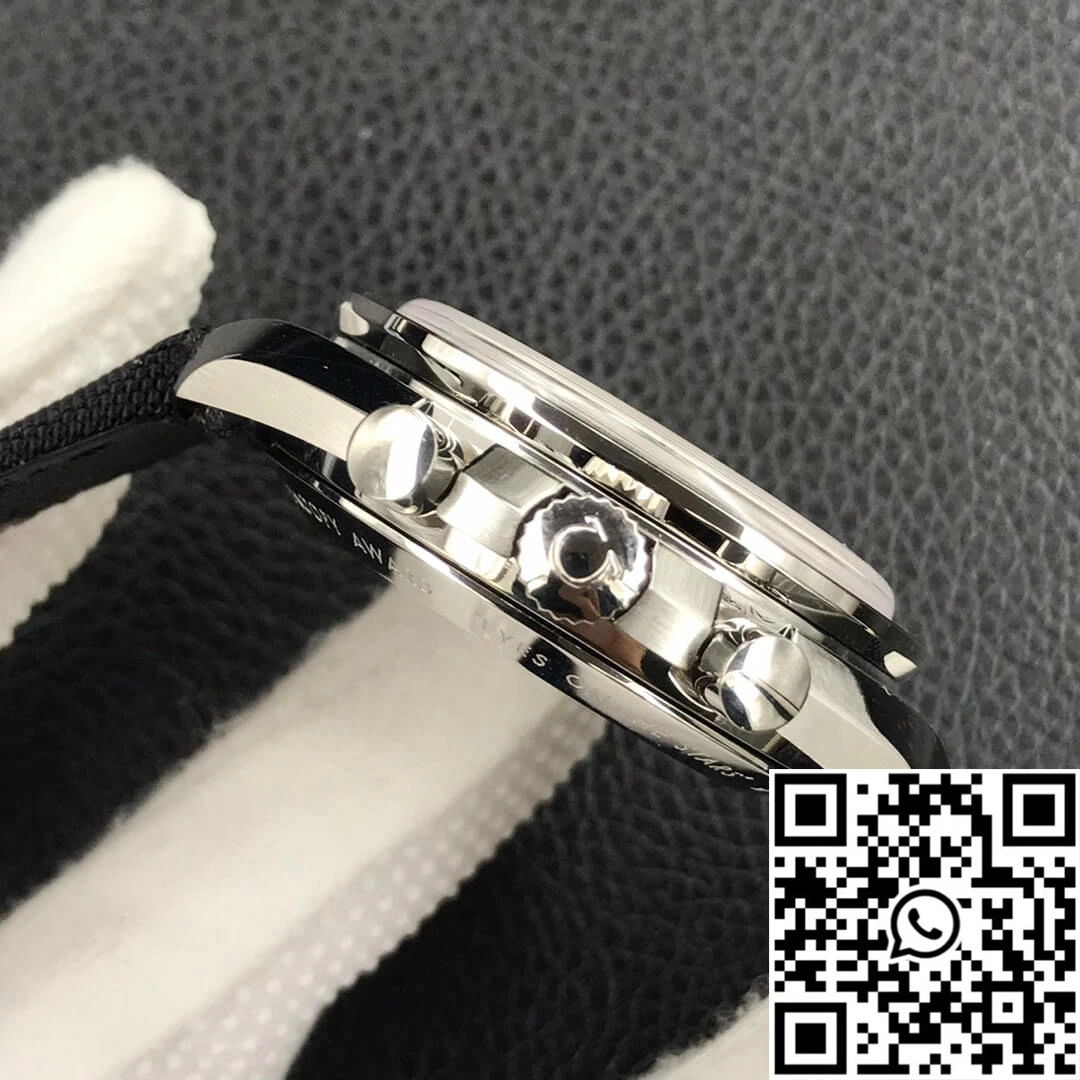 Omega Speedmaster Snoopy Award 311.32.42.30.04.003 OM Factory V2 White Dial