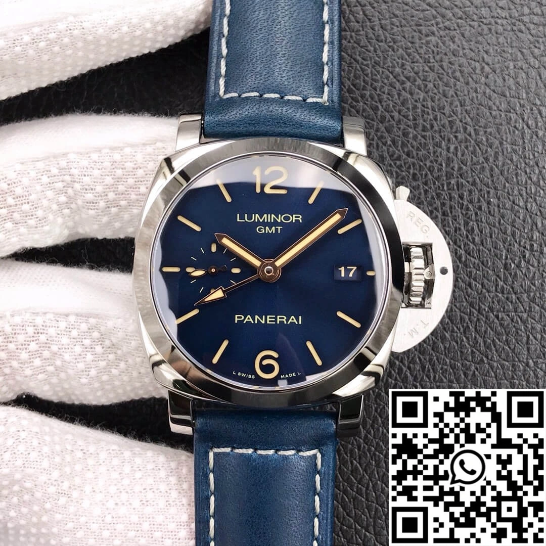Panerai Luminor 1950 PAM00688 VS Factory Blue Dial