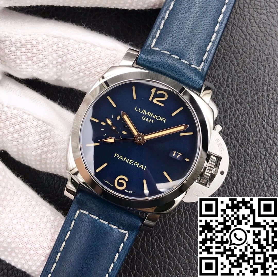 Panerai Luminor 1950 PAM00688 VS Factory Blue Dial