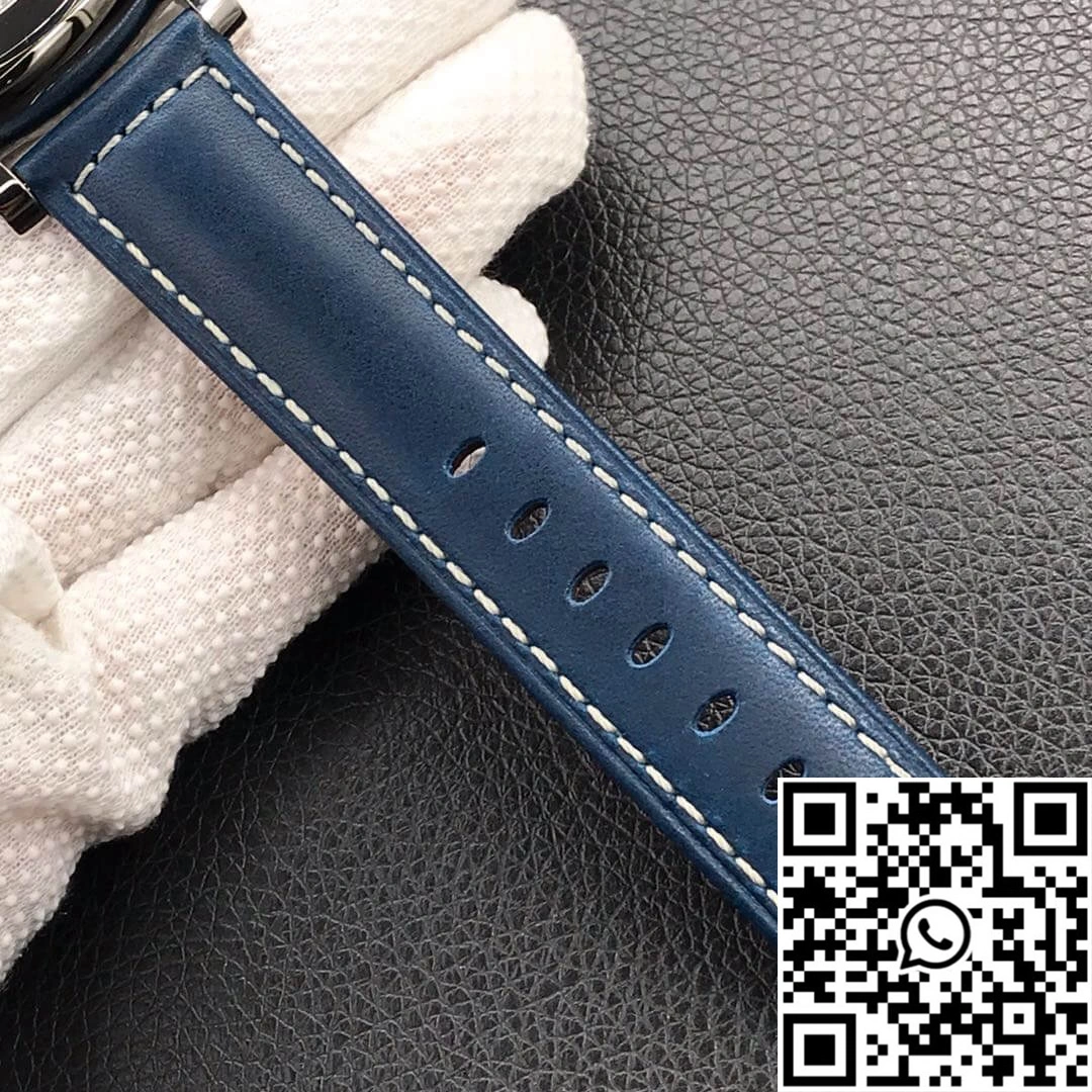 Panerai Luminor 1950 PAM00688 VS Factory Blue Dial