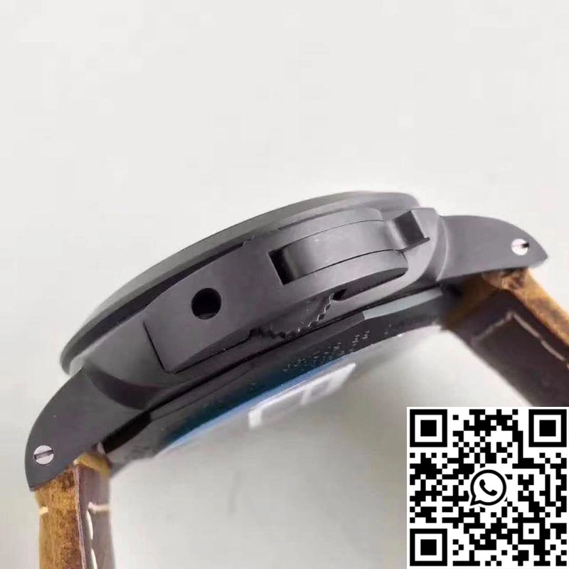 Panerai Luminor GMT 1950 3 Days PAM441 VS Factory V2 Black Dial