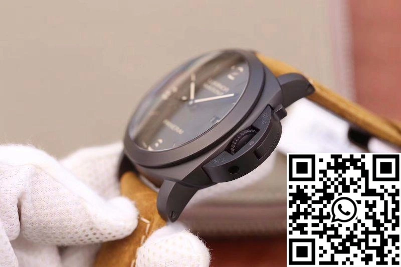 Panerai Luminor Marina 1950 3 Days PAM386 VS Factory Black Dial