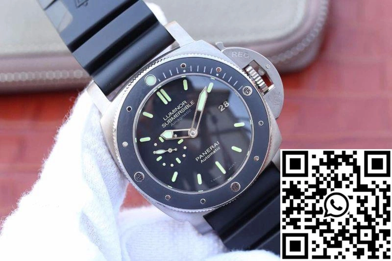 Panerai Luminor Submersible 1950 Amagnetic 3 Days PAM389 VS Factory V2 Black Dial