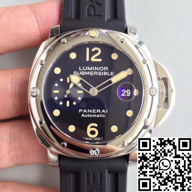 Panerai Luminor Submersible PAM024 V2 Black Dial