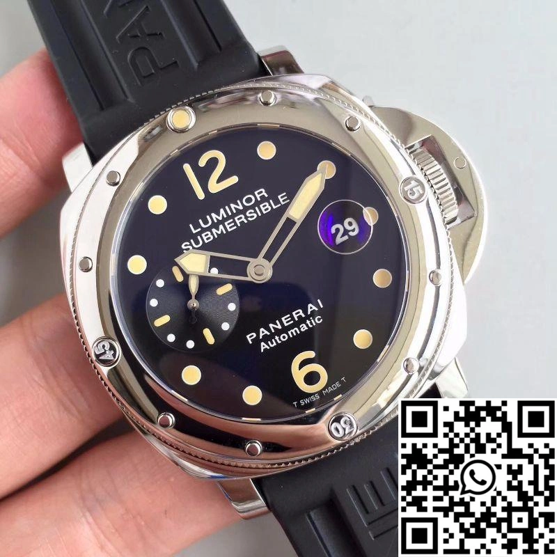 Panerai Luminor Submersible PAM024 V2 Black Dial