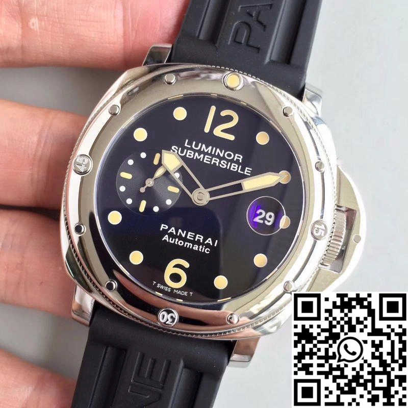 Panerai Luminor Submersible PAM024 V2 Black Dial