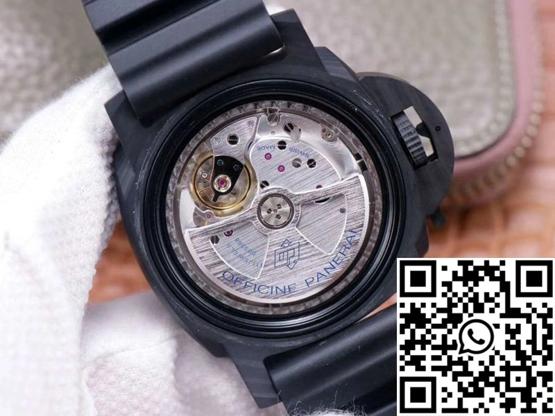 Panerai Submersible Luna Rossa PAM01039 VS Factory Black Carbon