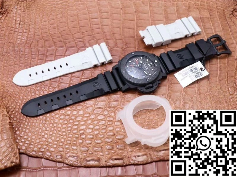Panerai Submersible Luna Rossa PAM01039 VS Factory Black Carbon
