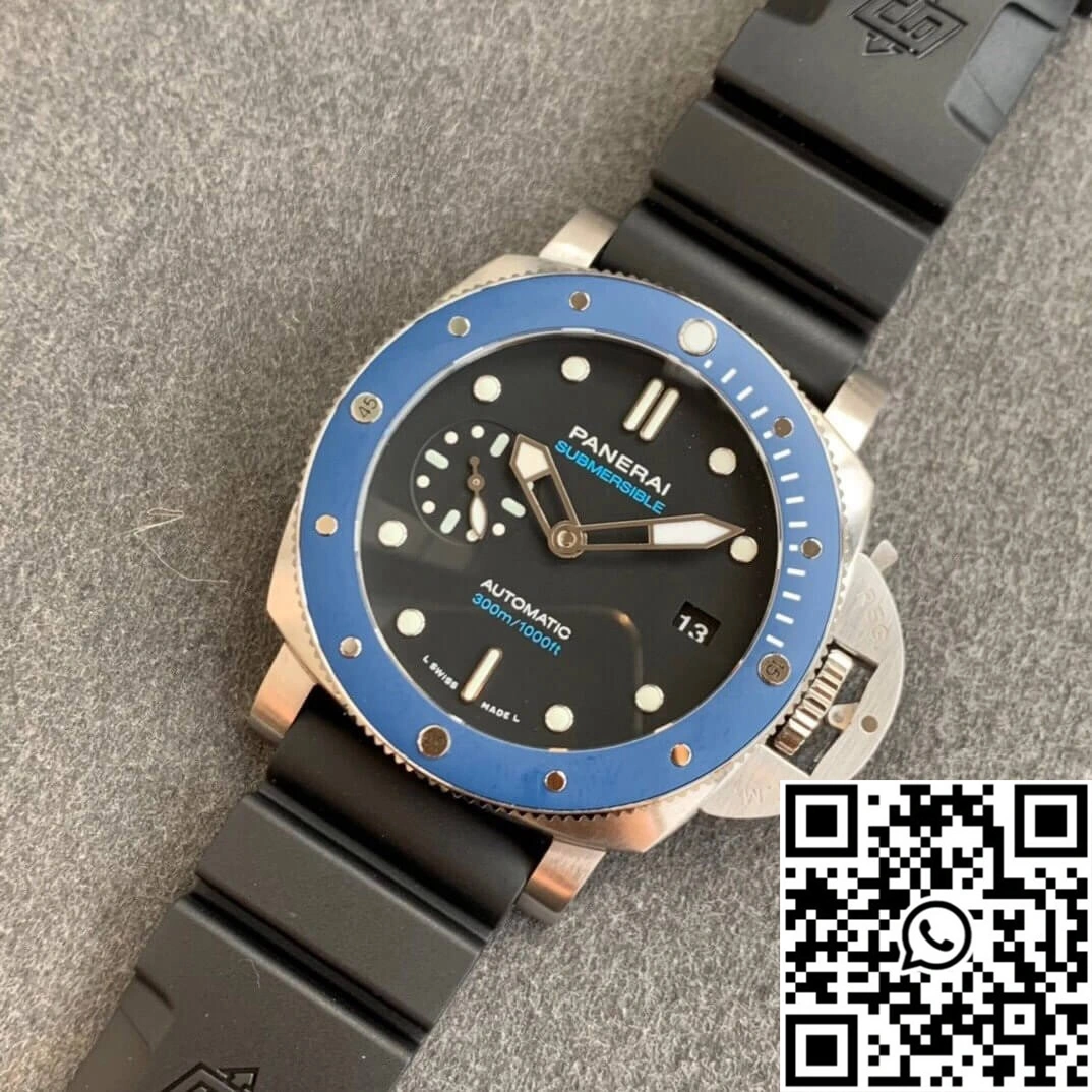 Panerai Submersible PAM01209 VS Factory Blue Bezel