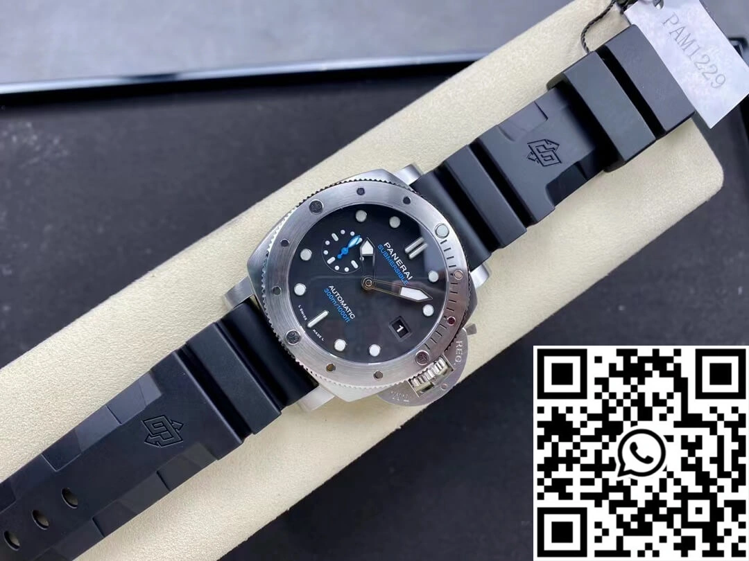 Panerai Submersible PAM01229 VS Factory Black Dial