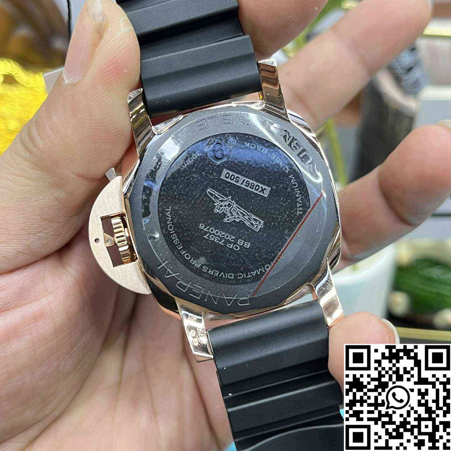 Panerai Submersible PAM02164 VS Factory Black Dial