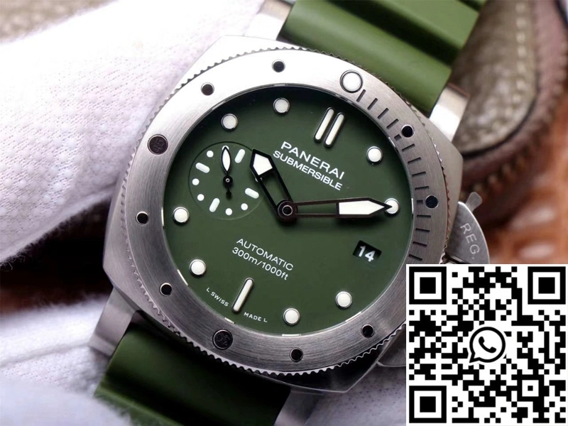 Panerai Submersible Verde Militare PAM1055 VS Factory Matte-Green Dial