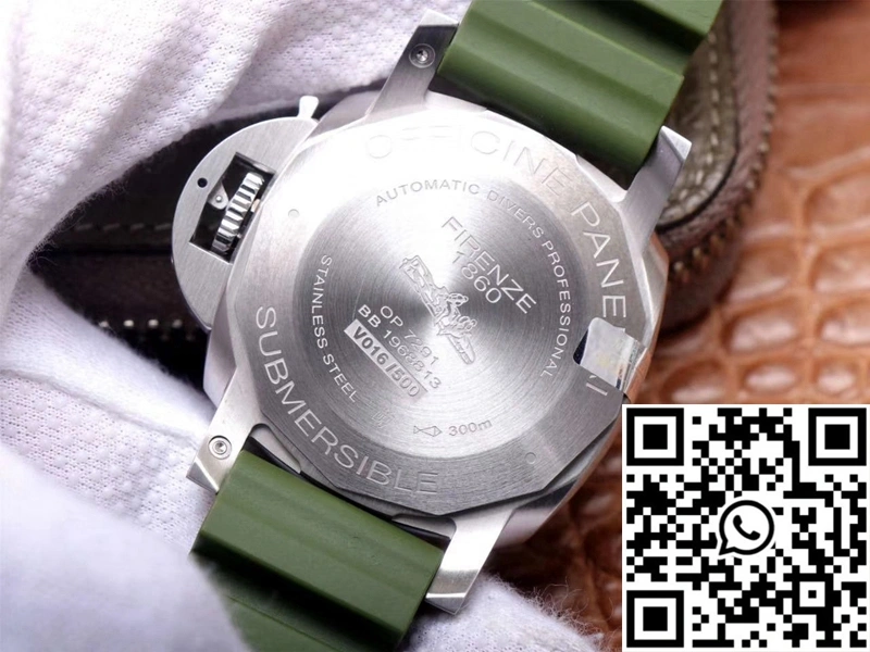 Panerai Submersible Verde Militare PAM1055 VS Factory Matte-Green Dial