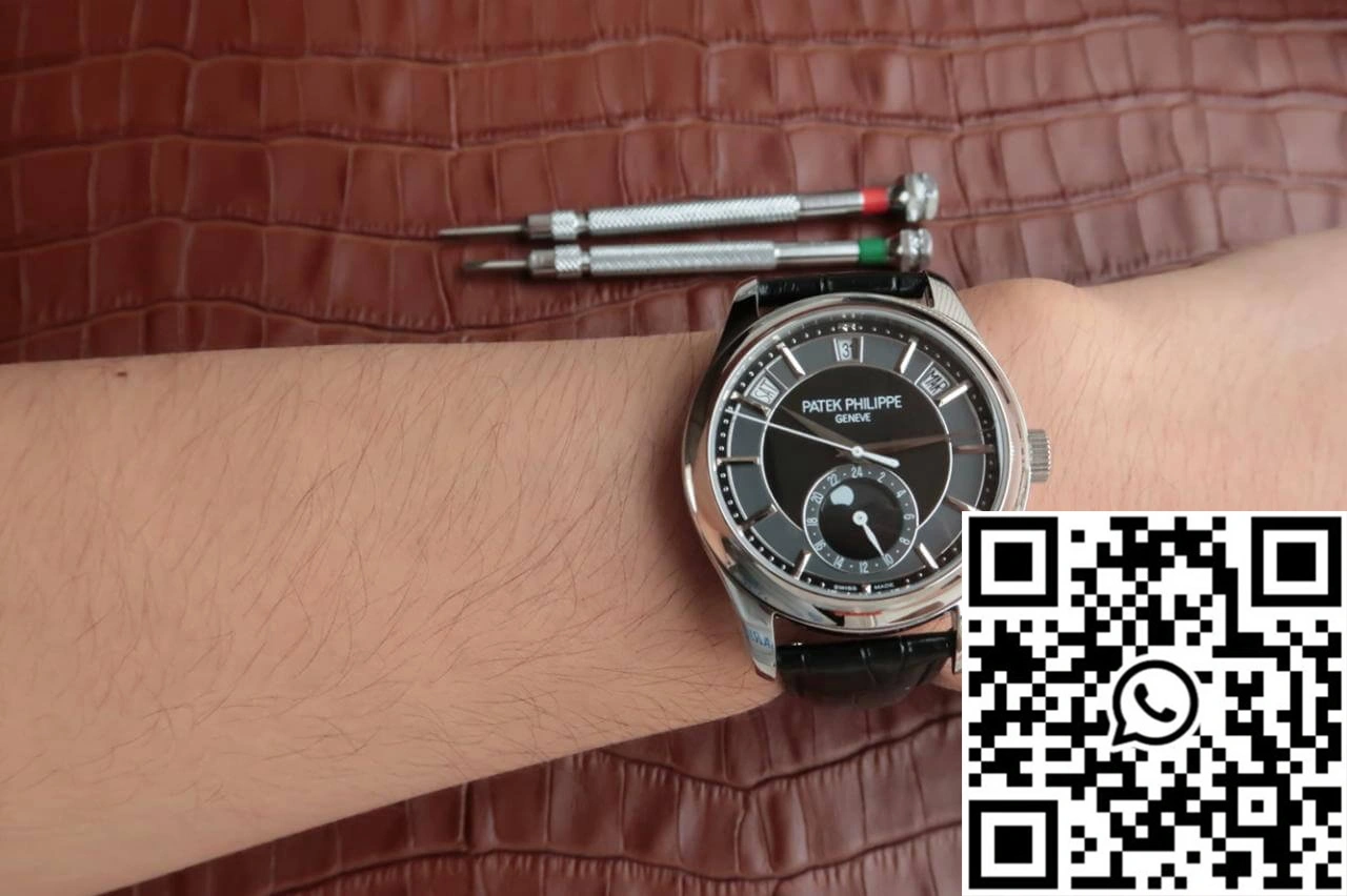 Patek Philippe Annual Calendar 5205R-001 KM Factory Black Dial Cowhide Strap
