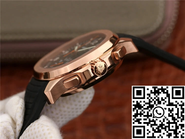 Patek Philippe Aquanaut 5968A-001 Rose Gold