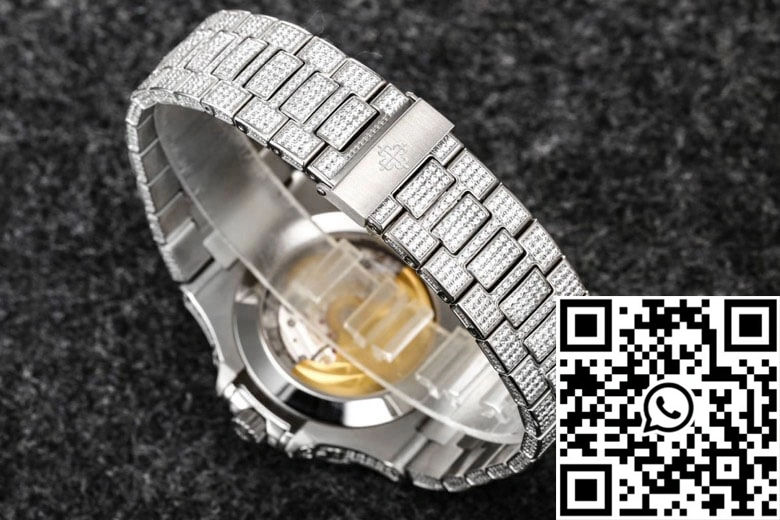 Patek Philippe Nautilus 5726 R8 Factory Gypsophila Diamond White Dial
