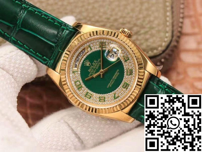 Replica Rolex Day-Date 36mm Green Enamel Diamond Gypsophila Gold dial watch