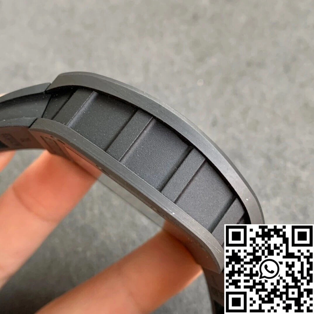Richard Mille RM055 KV Factory V2 Ceramic Black Rubber Strap