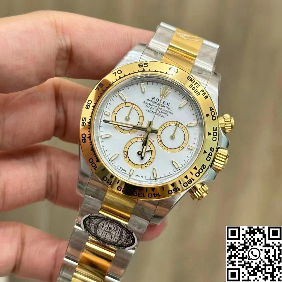 Rolex Cosmograph Daytona M126503 Clean Factory Gold Bezel