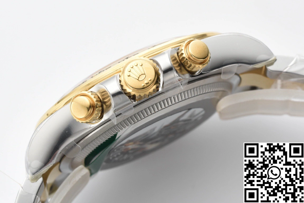 Rolex Cosmograph Daytona M126503 Clean Factory Gold Bezel