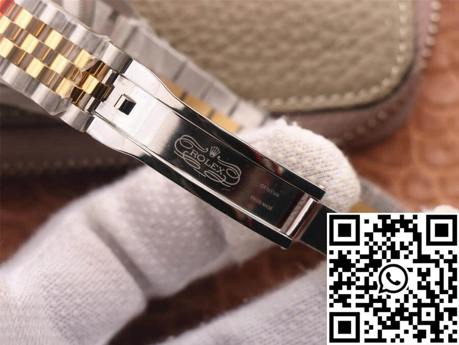 Rolex Datejust 126233 EW Factory Diamond Gold Dial