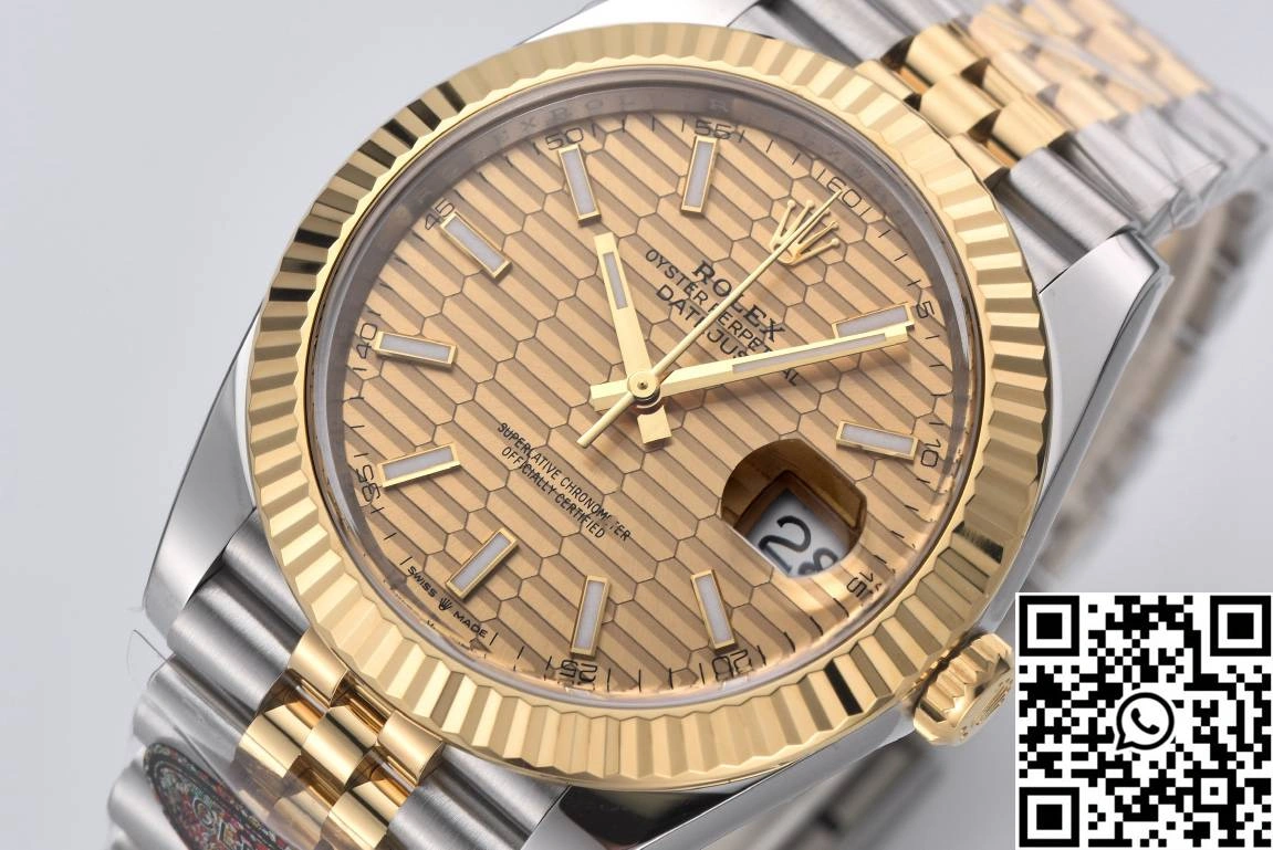 Rolex Datejust M126333 Clean Factory Gold Motif Dial