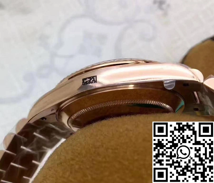 Rolex Day-Date 40 228235 Rose Gold 40MM EW Factory Sundust Dial