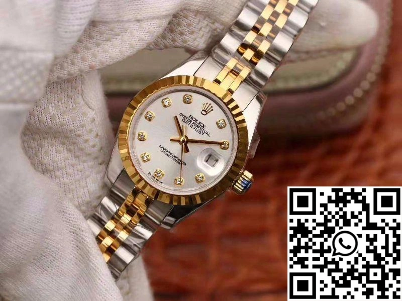 Rolex Lady Datejust 18K Gold 28MM Silver Dial