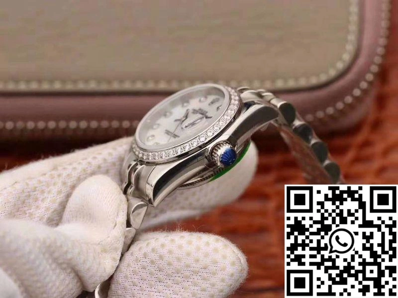 Rolex Lady Datejust 28MM Mother Of Pearl Dial
