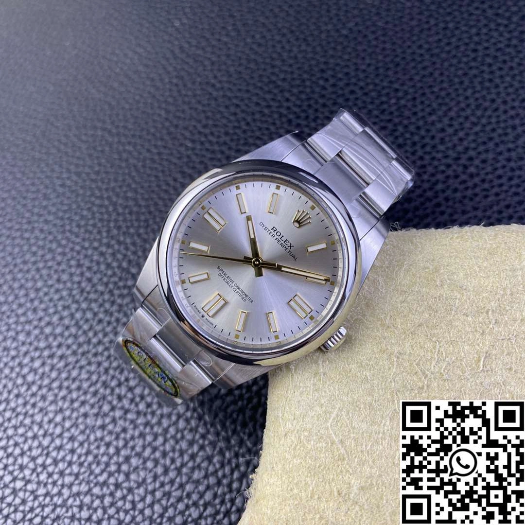 Rolex Oyster Perpetual M124300-0001 41MM Clean Factory Silver Dial