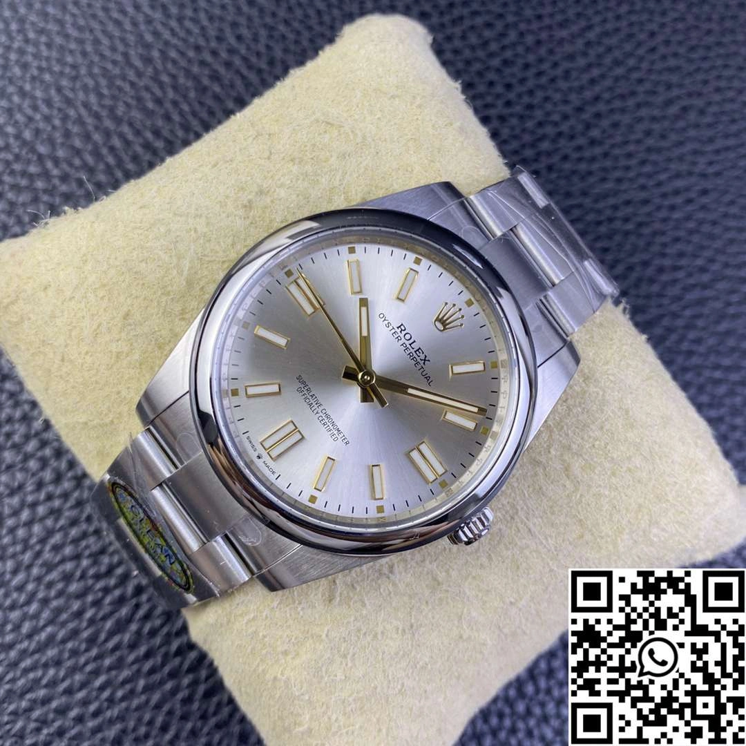 Rolex Oyster Perpetual M124300-0001 41MM Clean Factory Silver Dial