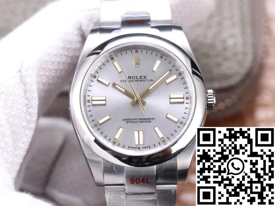 Rolex Oyster Perpetual M124300-0001 41MM EW Factory Silver Dial