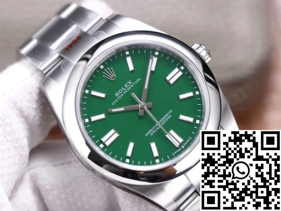 Rolex Oyster Perpetual M124300-0005 41MM EW Factory Green Dial