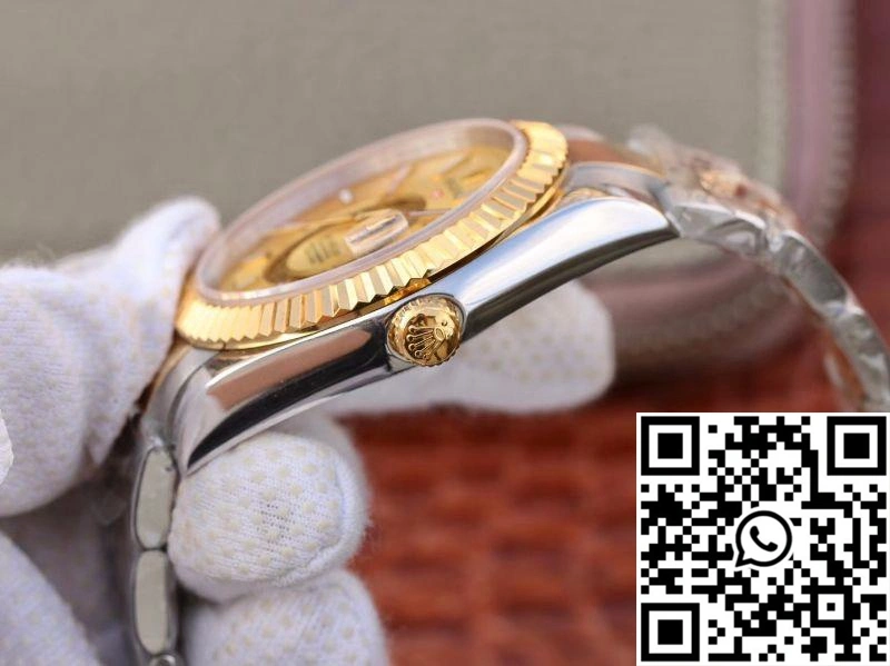 Rolex SKY-DWELLER 326938-72418 Gold Dial