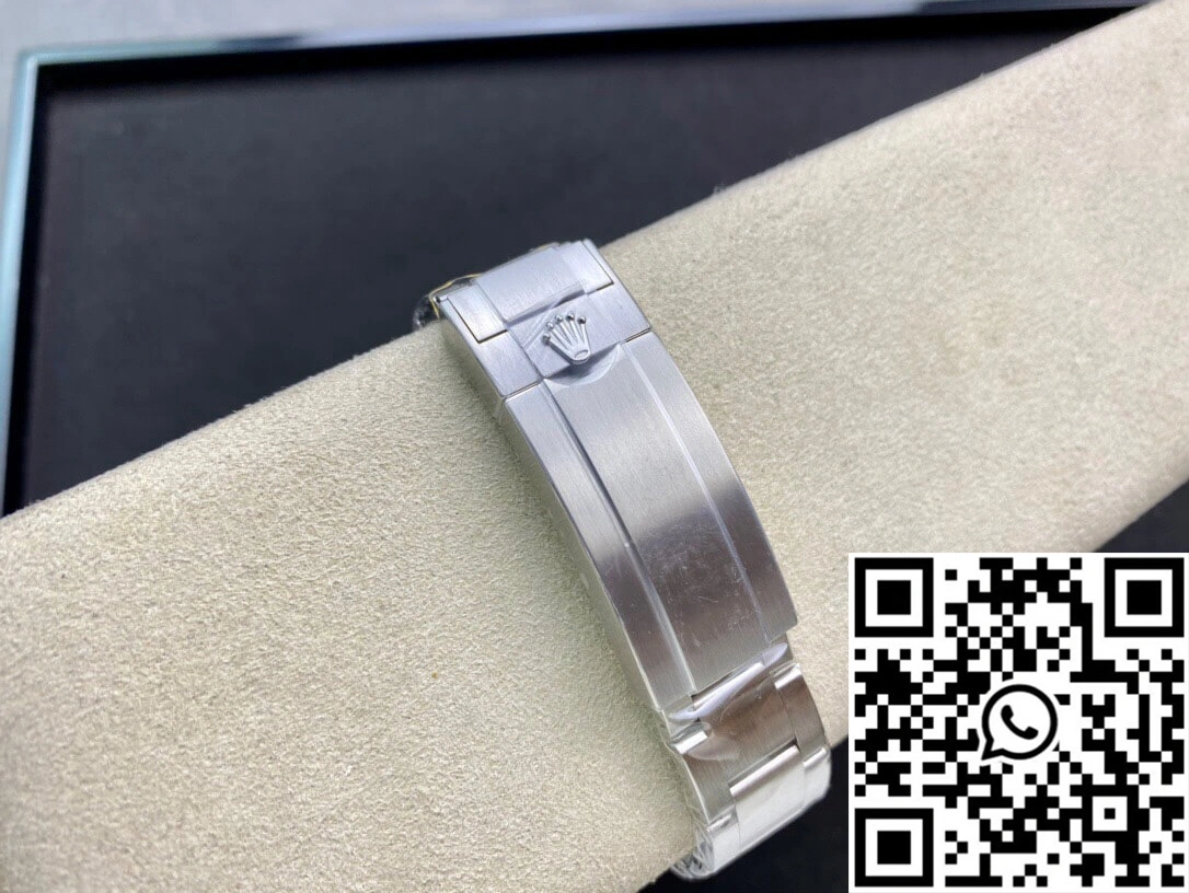 Rolex Submariner 116610LV-97200 Clean Factory V4 Green Dial