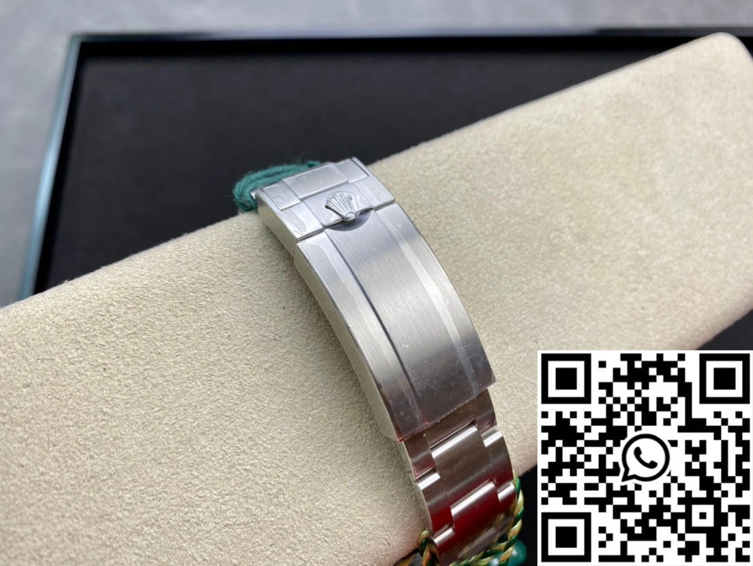 Rolex Submariner M126610LV-0002 VS Factory Green Bezel