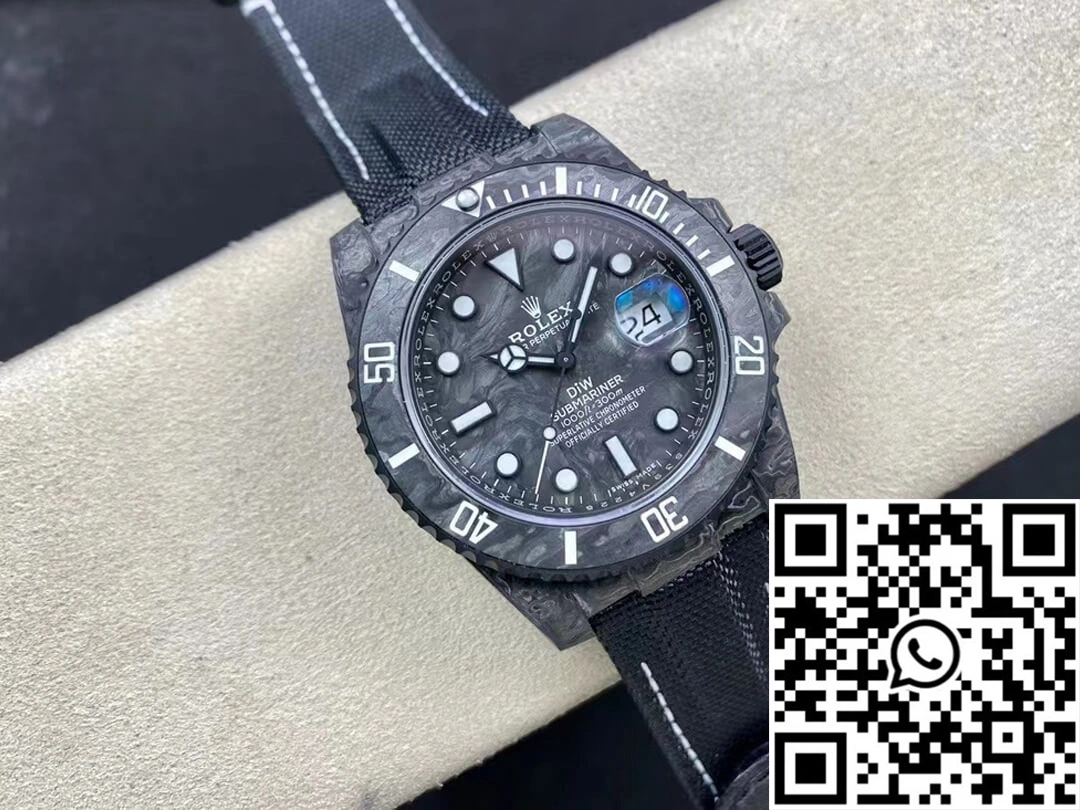 Rolex Submariner VS Factory DIW Carbon Fiber Dial