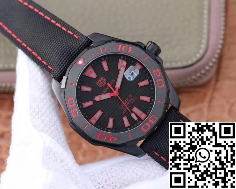 Tag Heuer Aquaracer WAY208C.RHZ4937 V6 Factory Black Dial