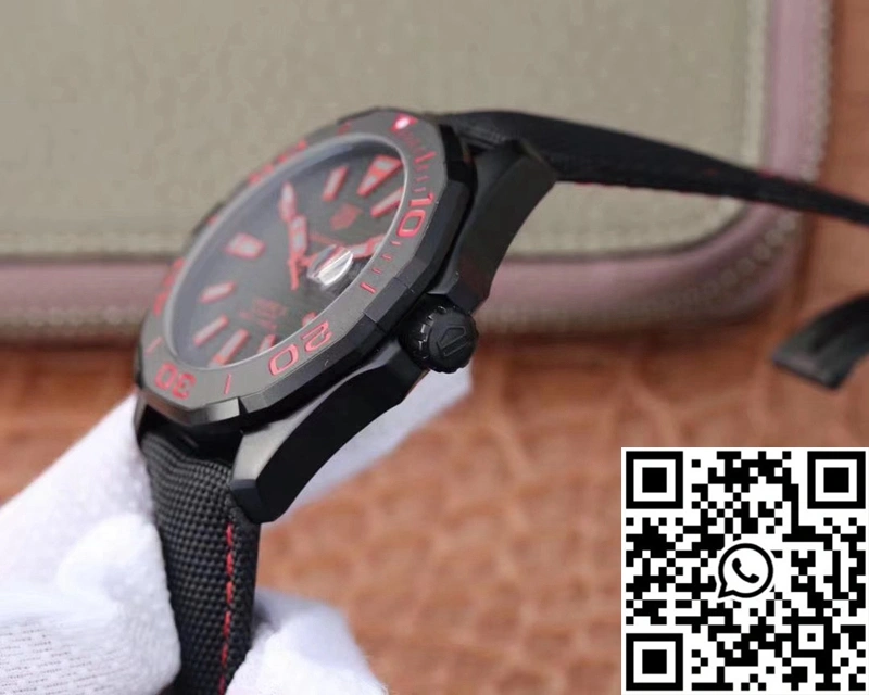 Tag Heuer Aquaracer WAY208C.RHZ4937 V6 Factory Black Dial