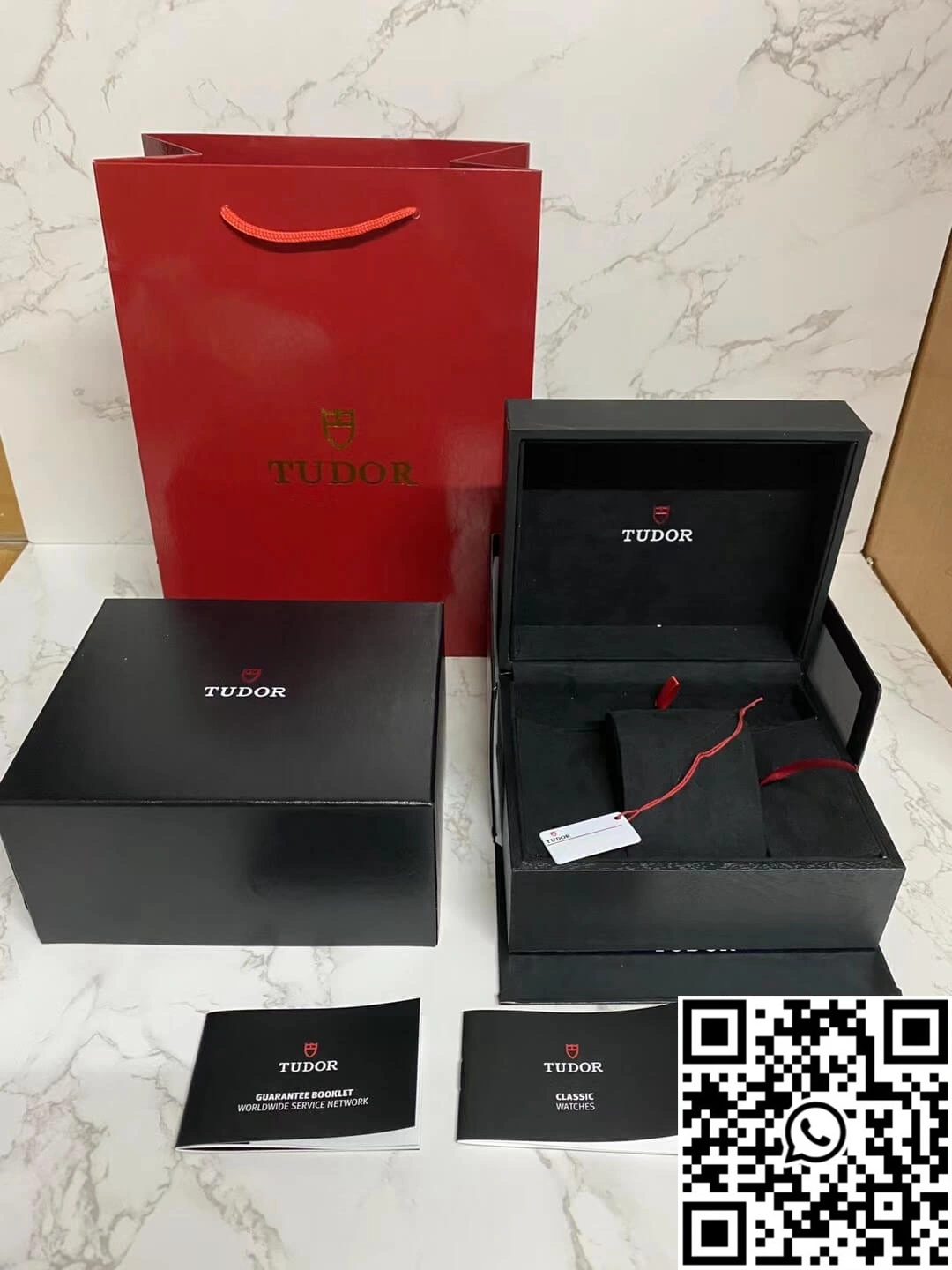 Tudor box